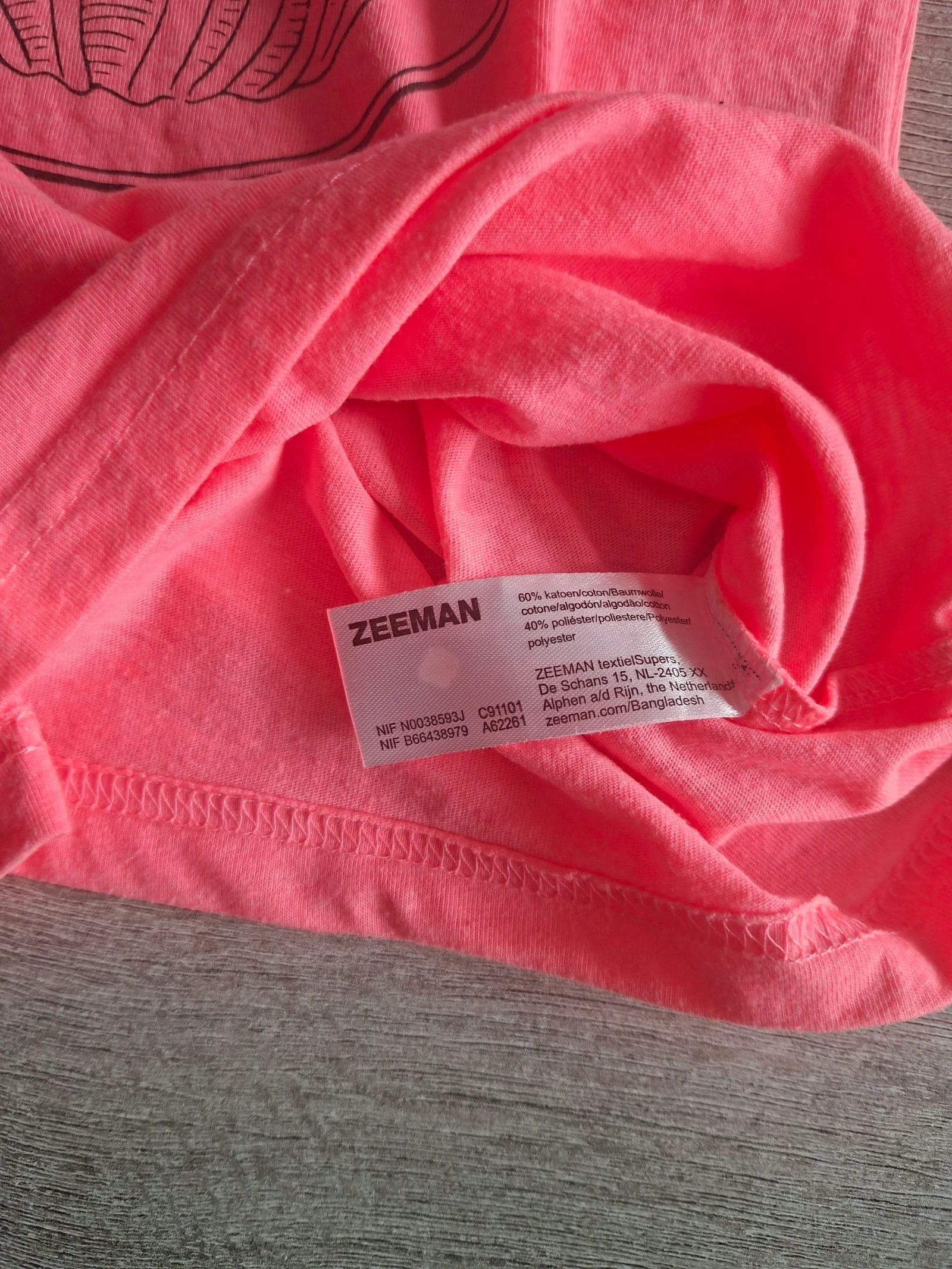 🌷F3-25🌷T-shirt fille Zeeman – Rose corail – Taille 122/128 (7/8 ans) – Style estival & confortable🌷 – photo 4